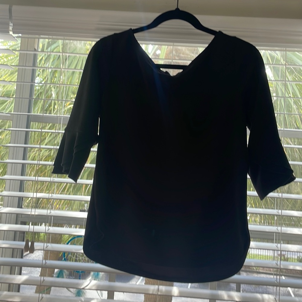 Mid ruffled sleeve, business casual blouse